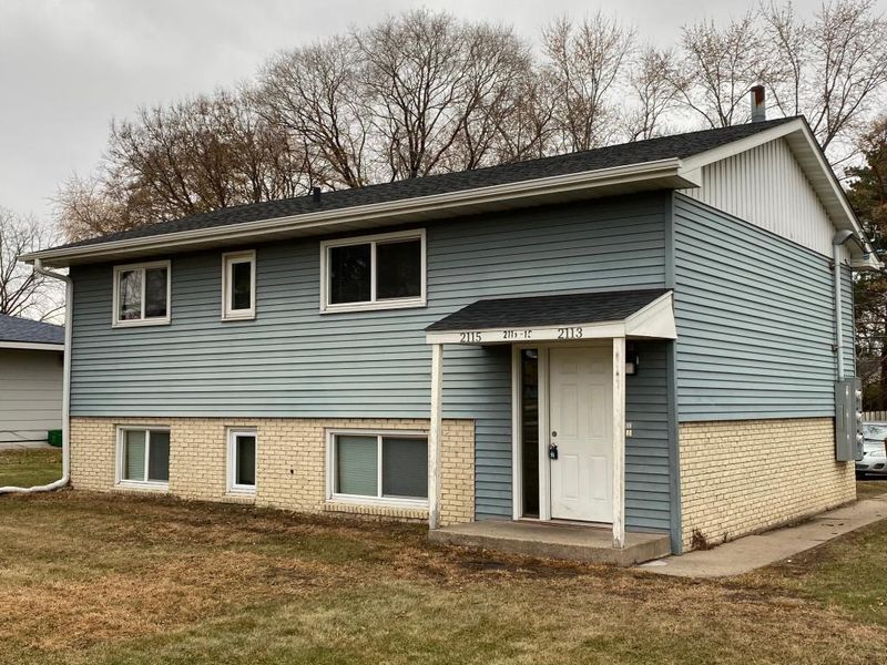 2113 8th St N, Saint Cloud, MN 56303