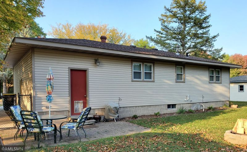 13135 Newlander Ave, Lindstrom, MN 55045
