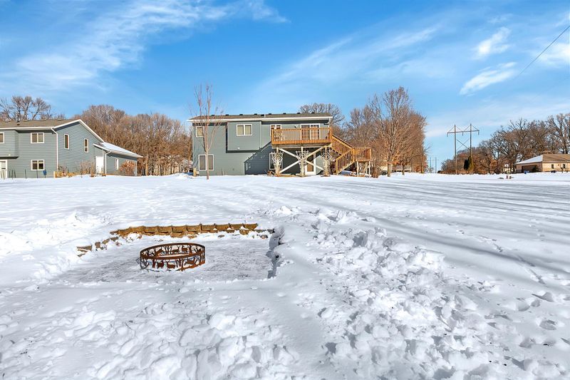1622 38th St S, Saint Cloud, MN 56301