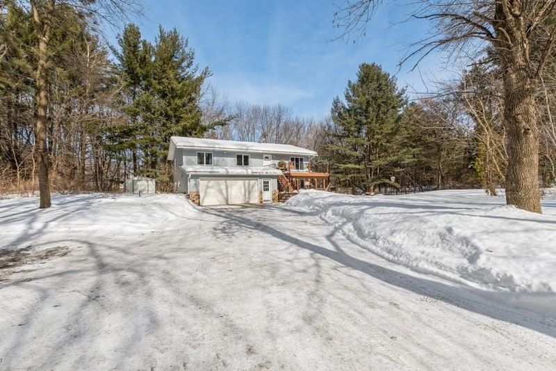 3921 324th Ave NE, Cambridge, MN 55008