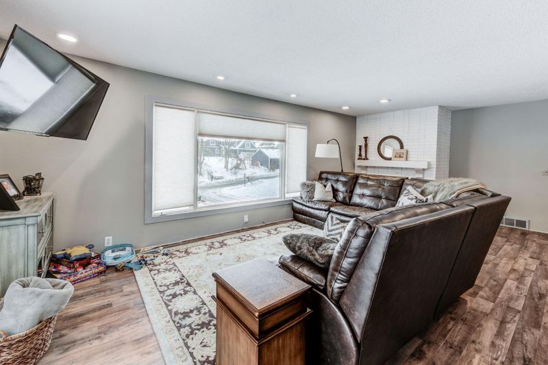 1375 Cherry Pl, Orono, MN 55364