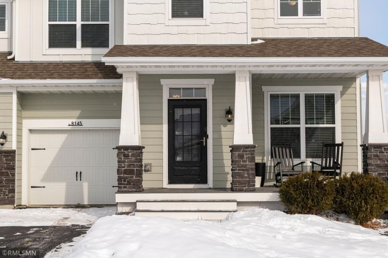 8145 Ridge Rd, Victoria, MN 55386