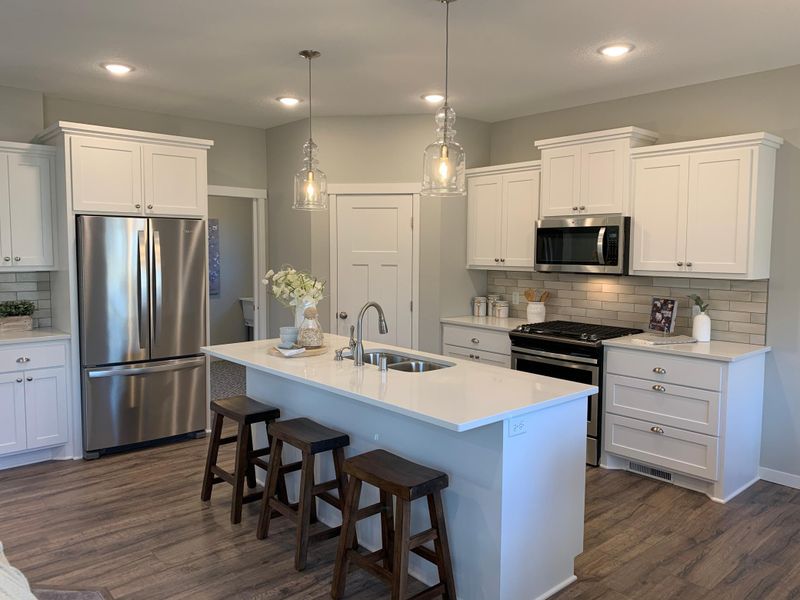 75 144th Ln NW, Andover, MN 55304