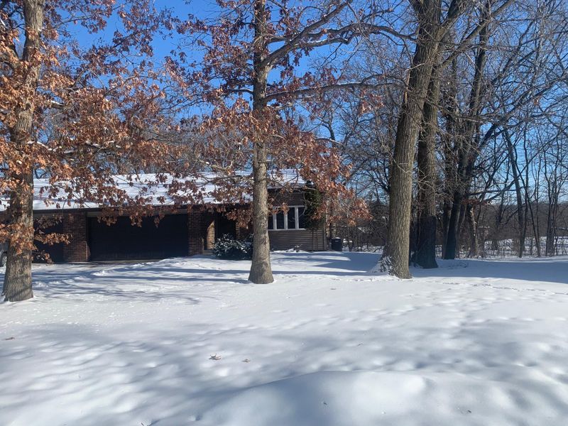 4590 Maple Leaf Cir, Eagan, MN 55123