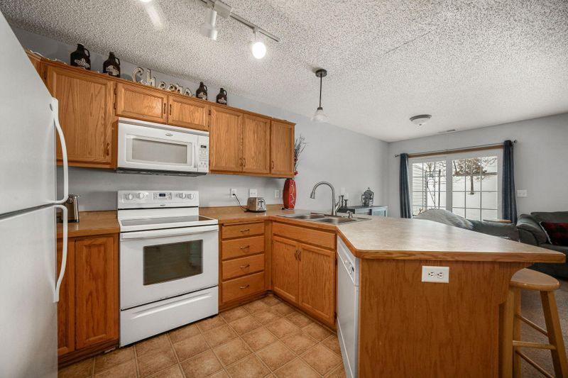 855 120th Ln NW, Coon Rapids, MN 55448
