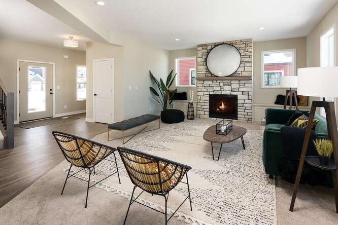15618 Pennsylvania Ave, Prior Lake, MN 55372