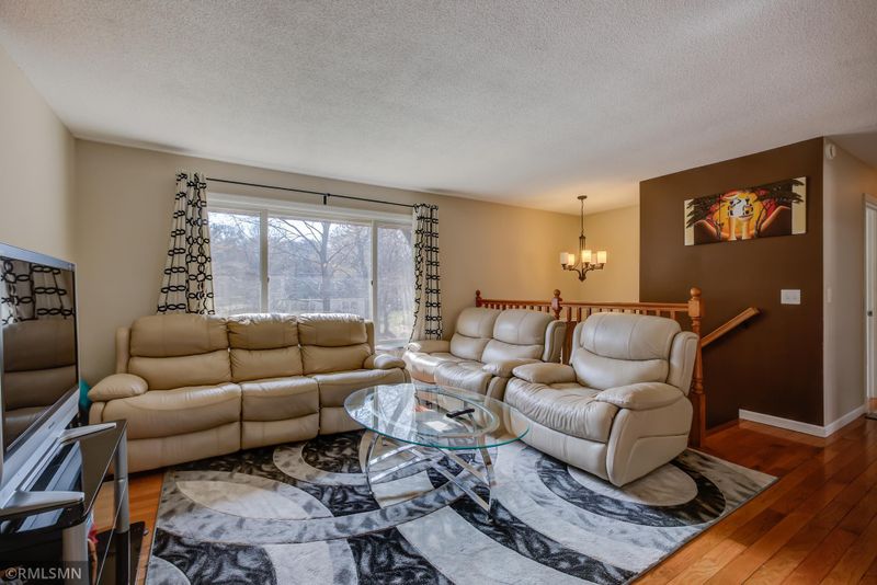 275 Burlington Rd, Saint Paul, MN 55119