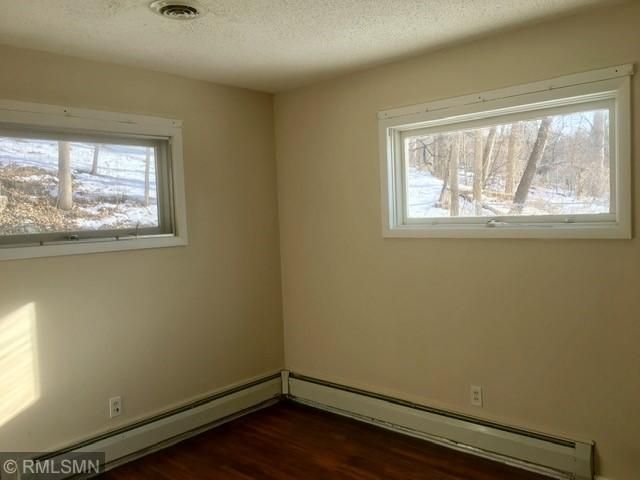 1618 8th Ave NE, Rochester, MN 55906