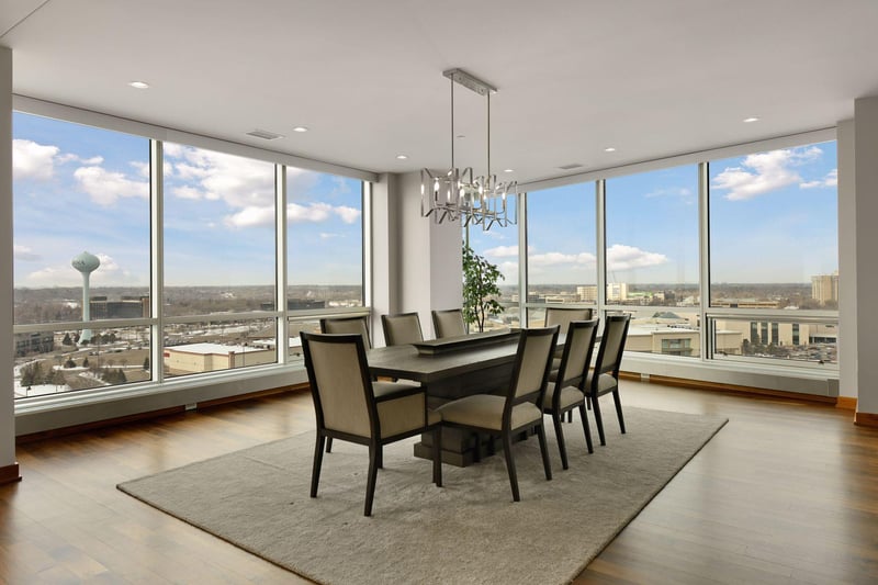 3209 Galleria #1202, Edina, MN 55435
