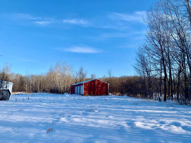 10546 Dahl Rd, Hinckley, MN 55037