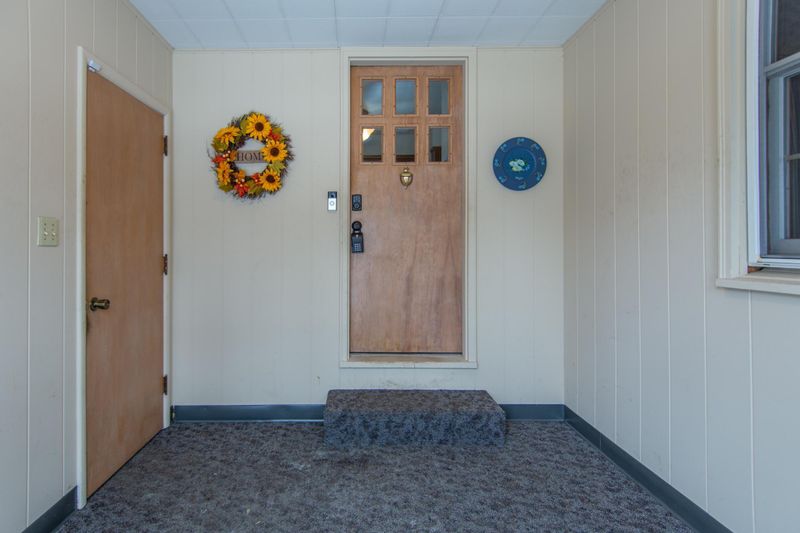 406 Cedar St, Brainerd, MN 56401