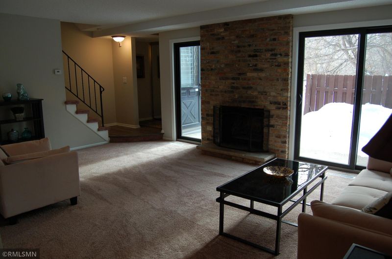 4553 Cedar Lake Rd S, Saint Louis Park, MN 55416