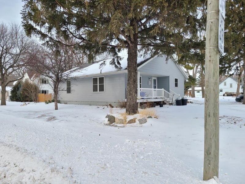 638 Grace St, Murdock, MN 56271