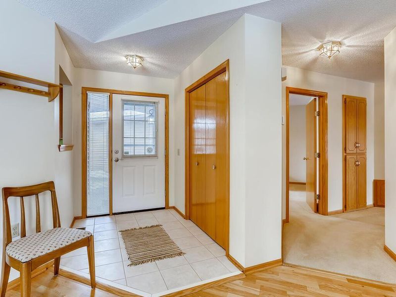 7119 Ivy Ridge Ln, Lino Lakes, MN 55014
