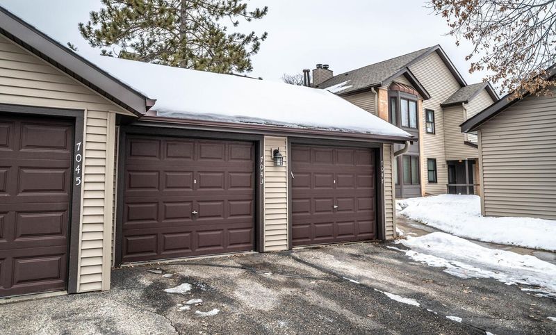 7047 W 110th Street Cir, Bloomington, MN 55438