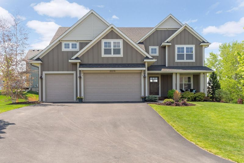 20378 Hampton Ct, Lakeville, MN 55044