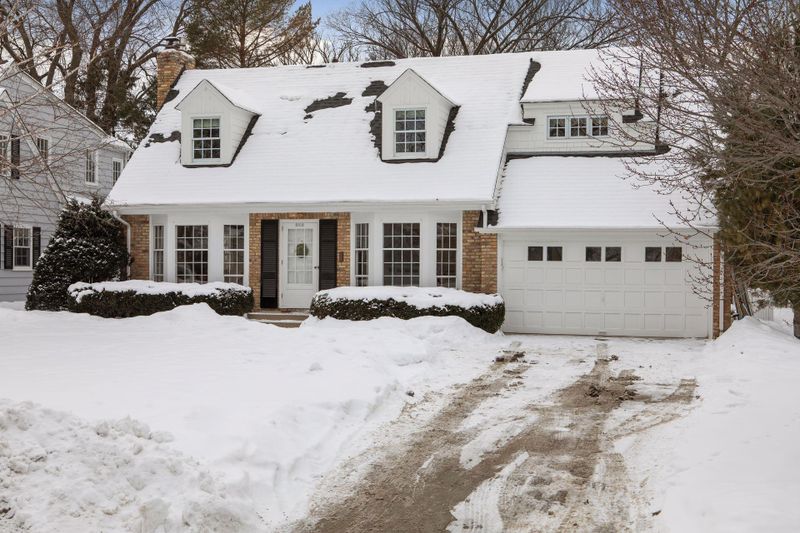 5012 Arden Ave, Edina, MN 55424