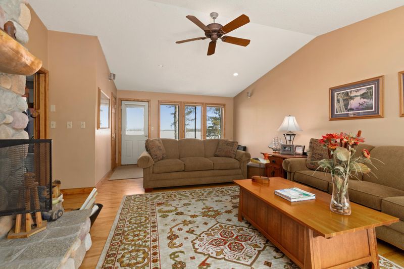 35172 Silver Sands Rd, Pequot Lakes, MN 56472