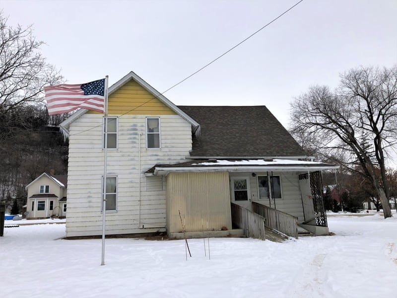 421 Walton St, Millville, MN 55957
