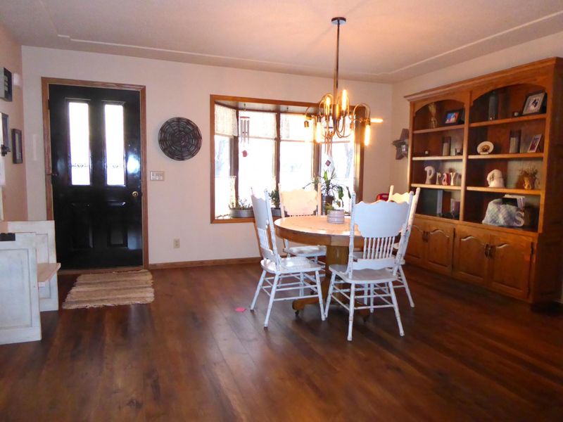 900 Hills Ave, Jackson, MN 56143
