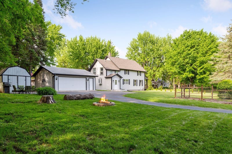 1291 Briar St, Orono, MN 55391