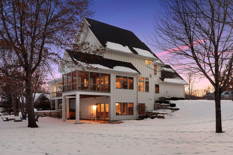 3333 Pete Miller Ln N, Stillwater, MN 55082
