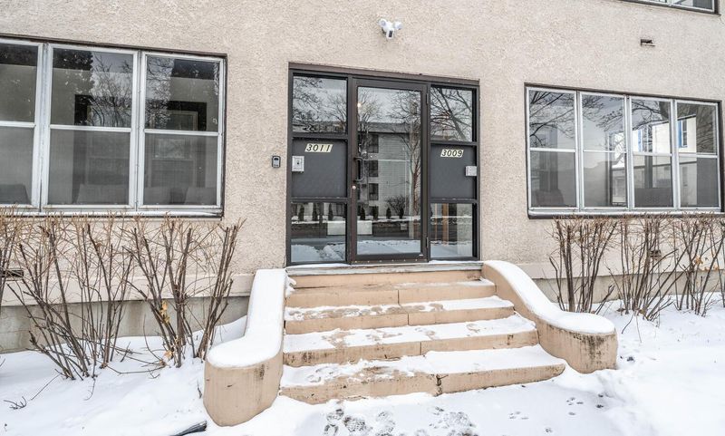 3009 E Franklin Ave, Minneapolis, MN 55406
