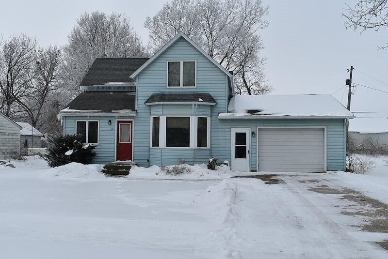 110 S Manyaska St, Sherburn, MN 56171