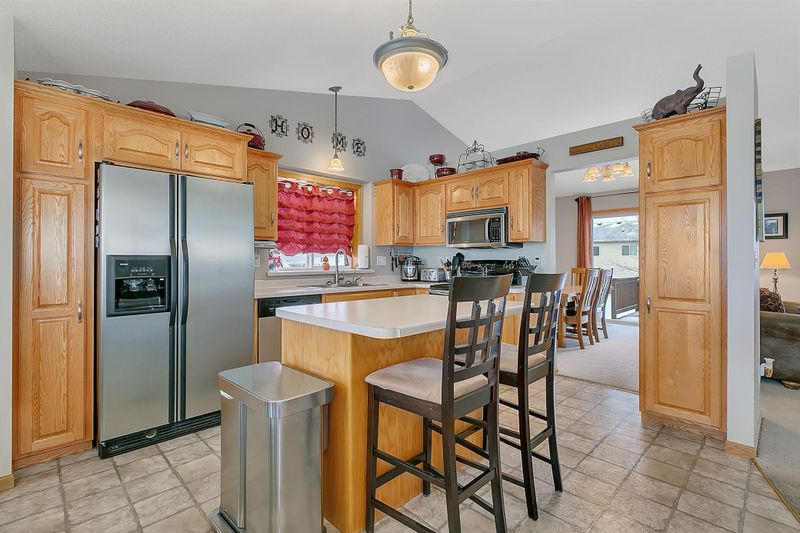 2296 Utah Rd, Sartell, MN 56377