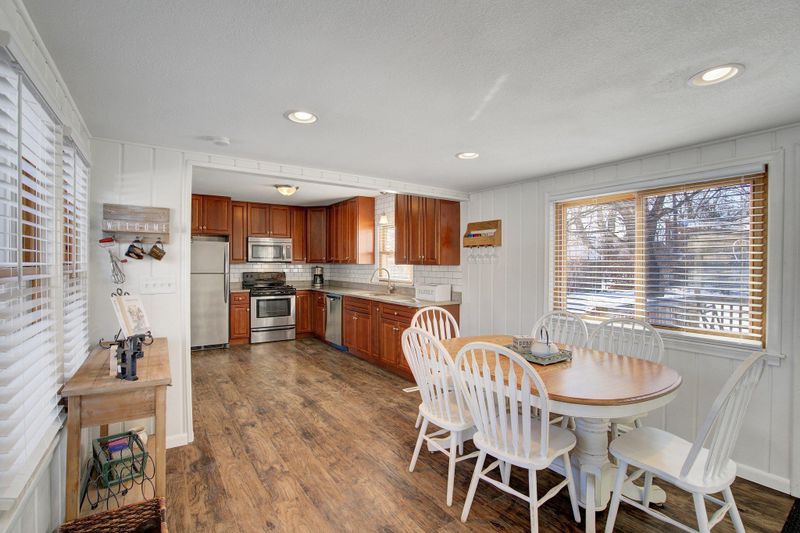 5295 Pinewood Ct, Mounds View, MN 55112