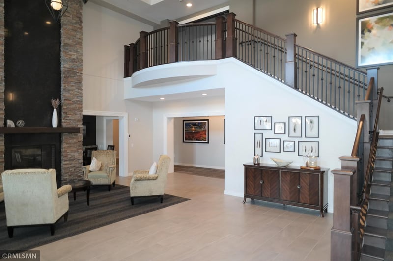 14301 Stewart Ln #112, Minnetonka, MN 55345