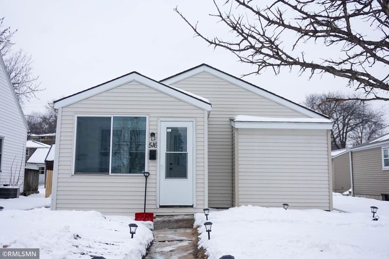 516 8th Ave S, South Saint Paul, MN 55075