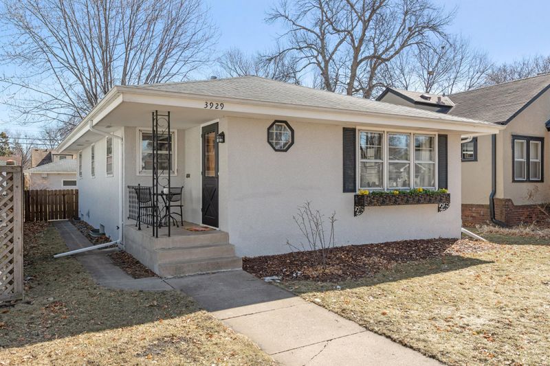 3929 40th Ave S, Minneapolis, MN 55406