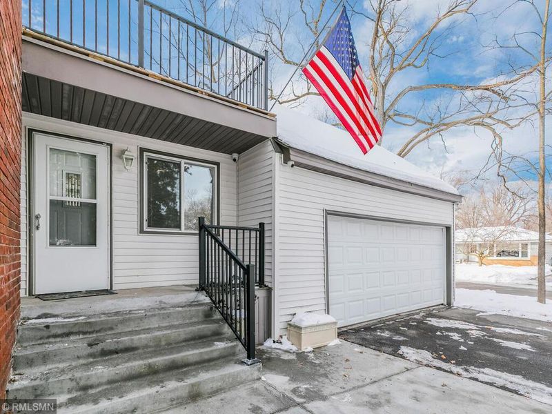 3353 Florida Ave N, Crystal, MN 55427