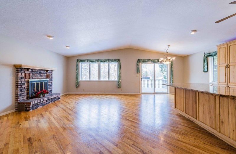 6512 Valley View Rd, Corcoran, MN 55340