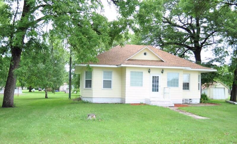 310 Rand St, Holloway, MN 56249