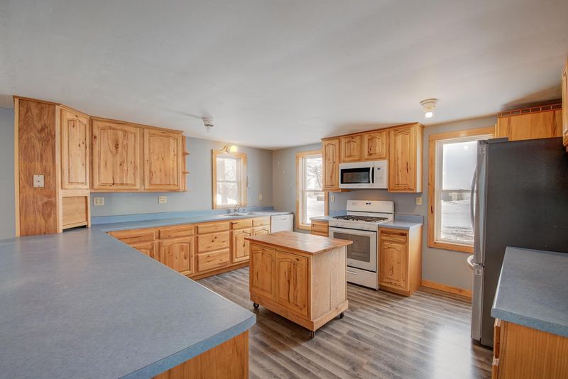 71062 530th Ave, Jackson, MN 56143