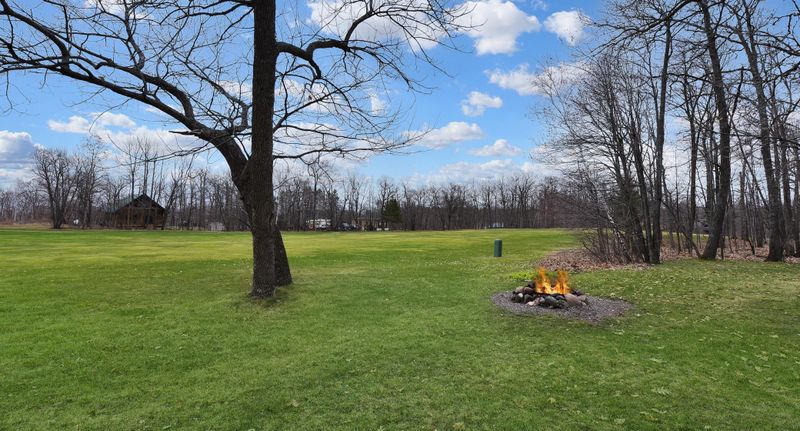 47348 Golf Cir, Garrison, MN 56450