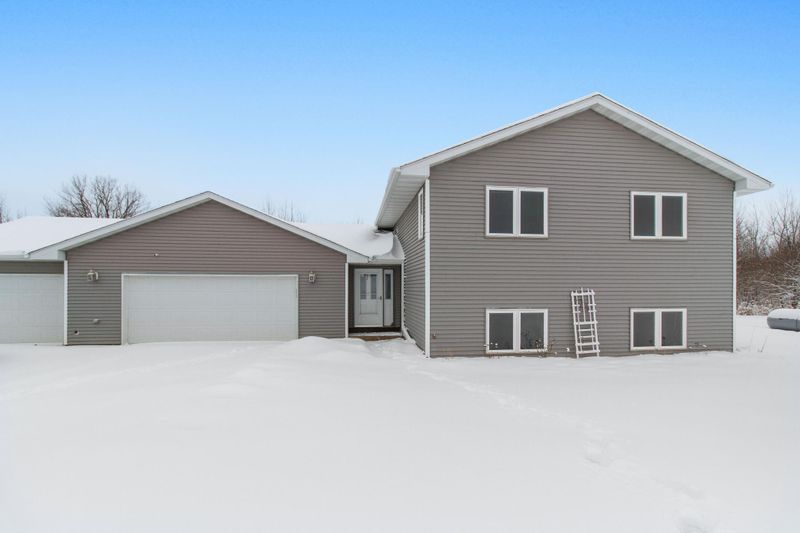 2378 15th Ave, Osceola, WI 54020