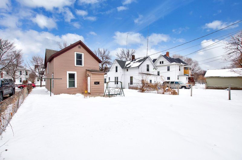 284 Sherburne Ave, Saint Paul, MN 55103