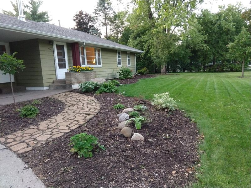 1409 3rd Ave, Newport, MN 55055