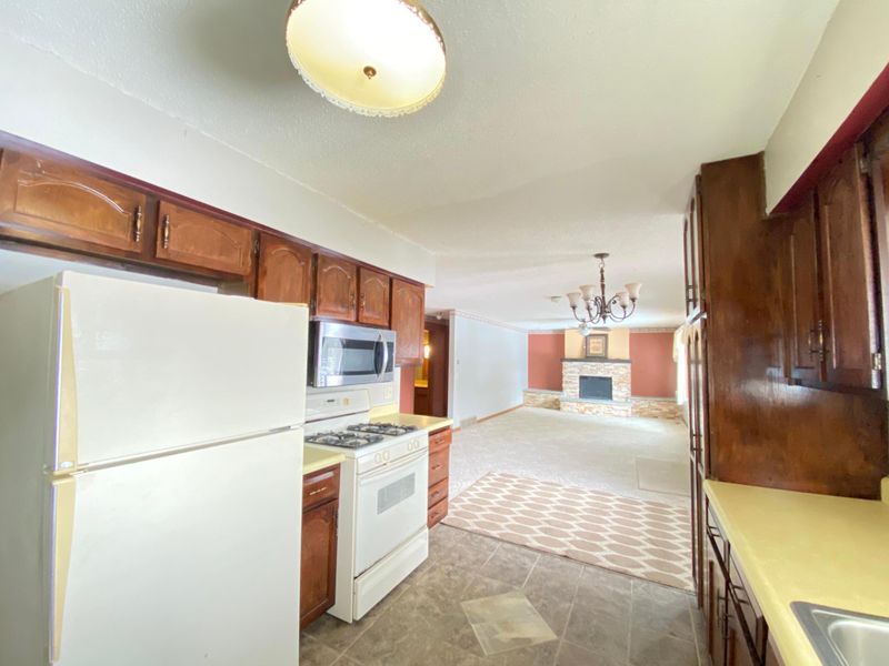 1910 Willow Ave, Worthington, MN 56187