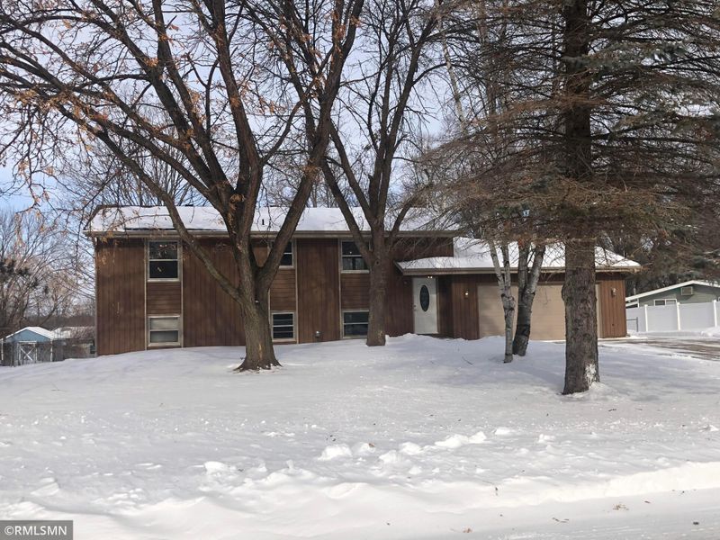 17756 Vergus Ave, Jordan, MN 55352