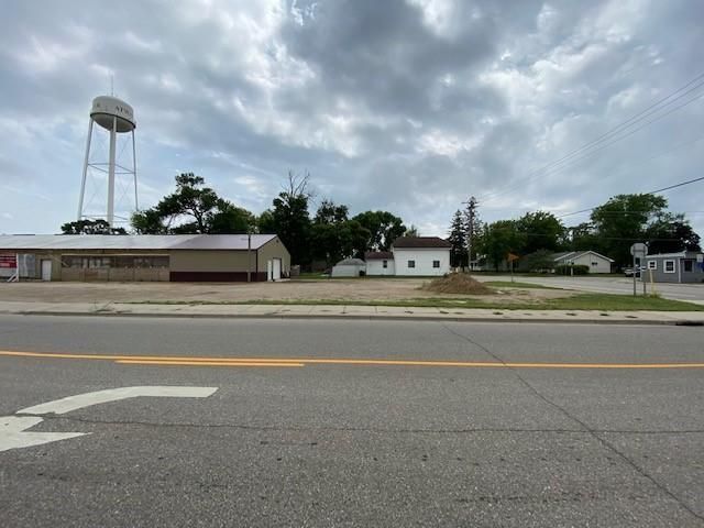 107 Pleasant Ave W, Atwater, MN 56209
