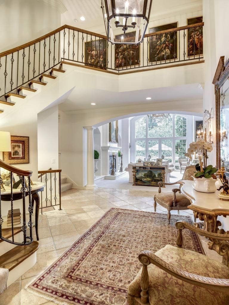 5012 Oak Bend Ln, Edina, MN 55436