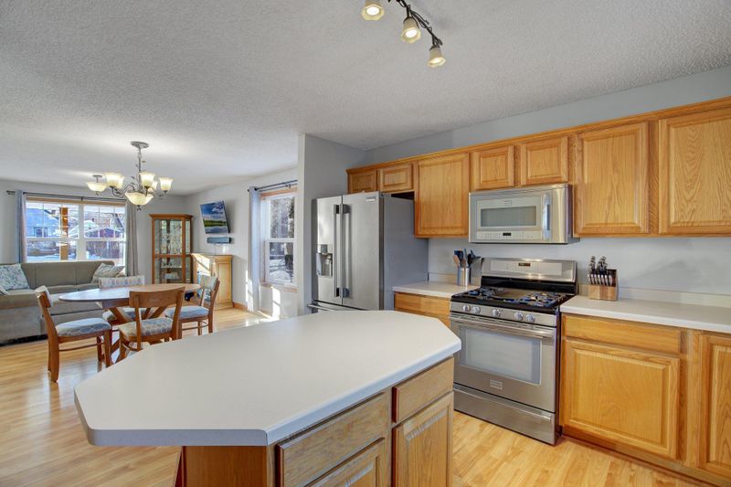 345 9th Ave S, South Saint Paul, MN 55075