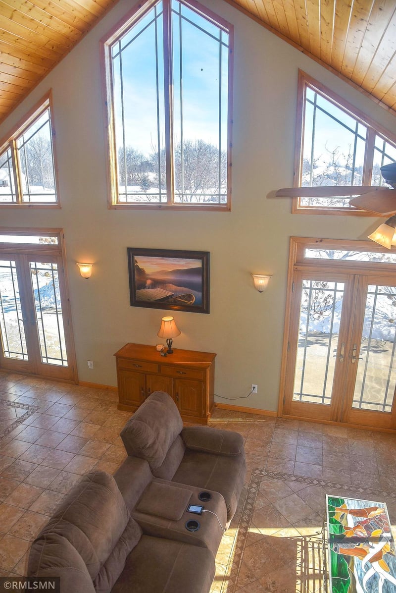 57108 Hickory Ln, Rock Creek, MN 55063