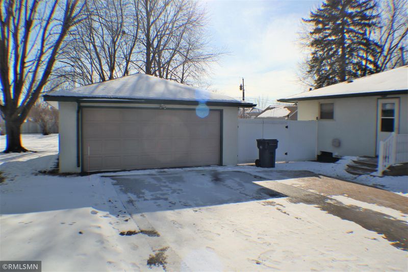 1308 E Minnesota St, Saint Joseph, MN 56374