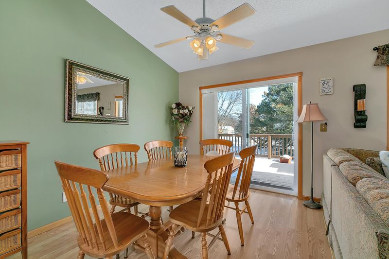 932 E 4th Ave, Sartell, MN 56377
