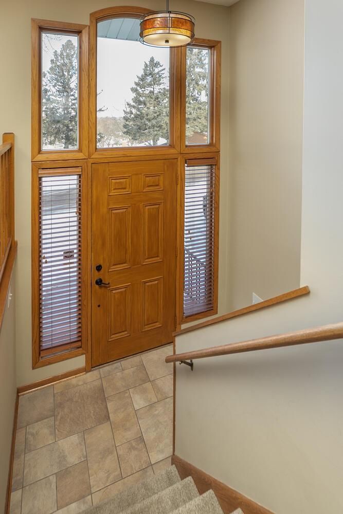 1114 20th St NW, Rochester, MN 55901